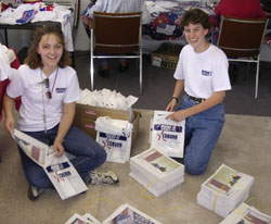 Petra Anderson and Natalie Webb volunteering in the Coburn / Bush campaign.