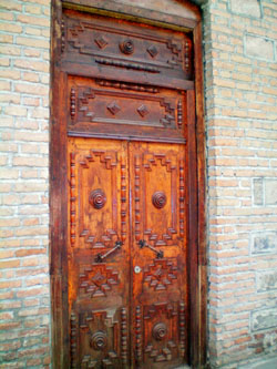 An ornate Azeri door